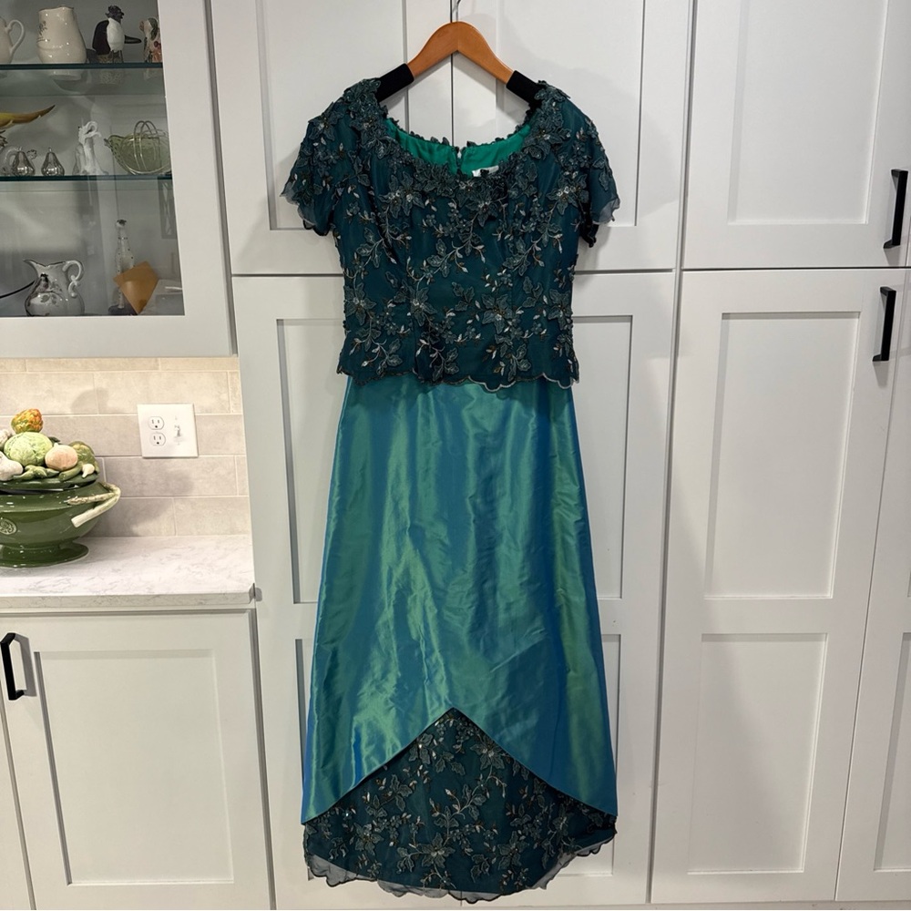 Tina Di Martina custom Teal formal dress with Lace Overlay Sz 12 mother of bride